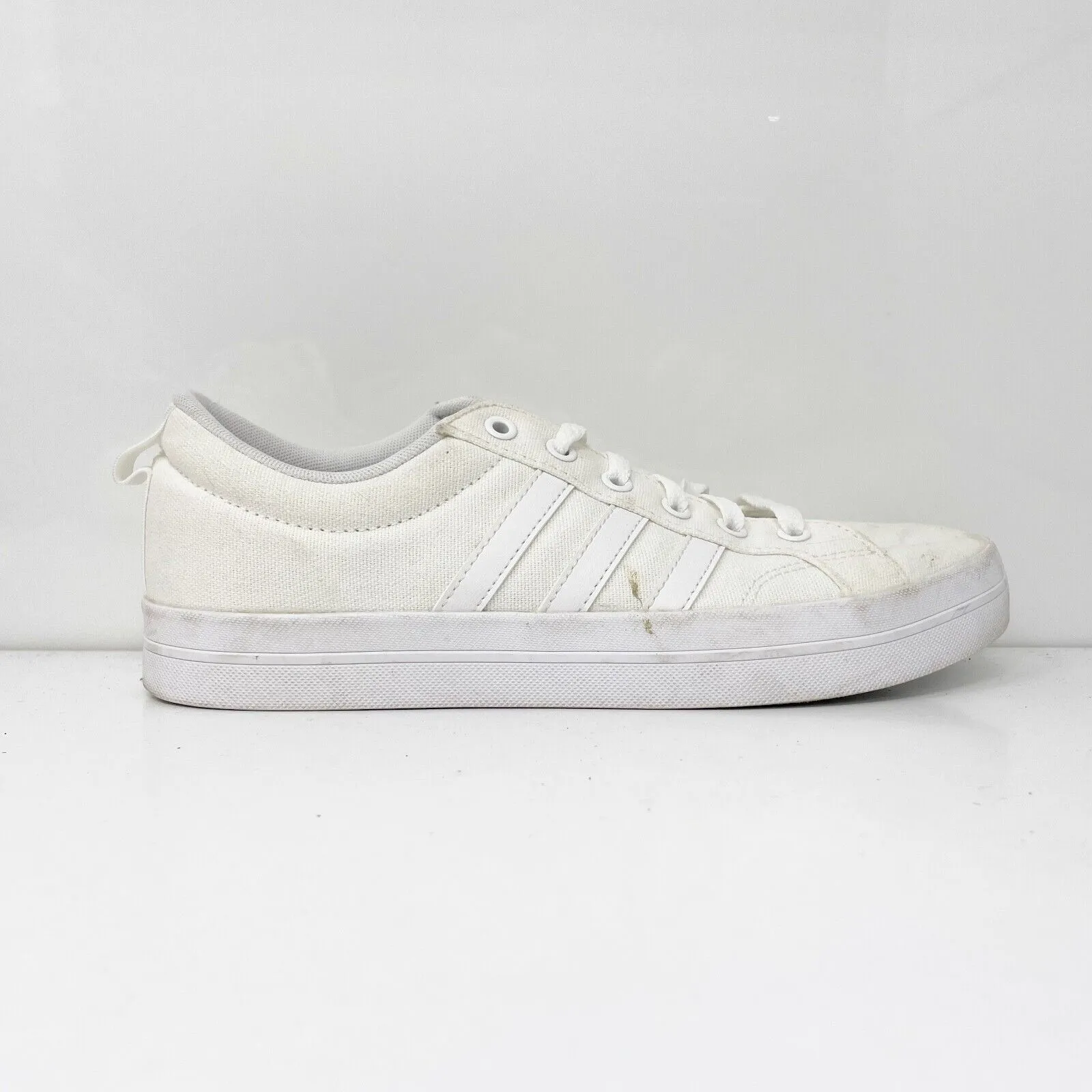 Adidas Womens Bravada FX5340 White Casual Shoes Sneakers Size 8.5