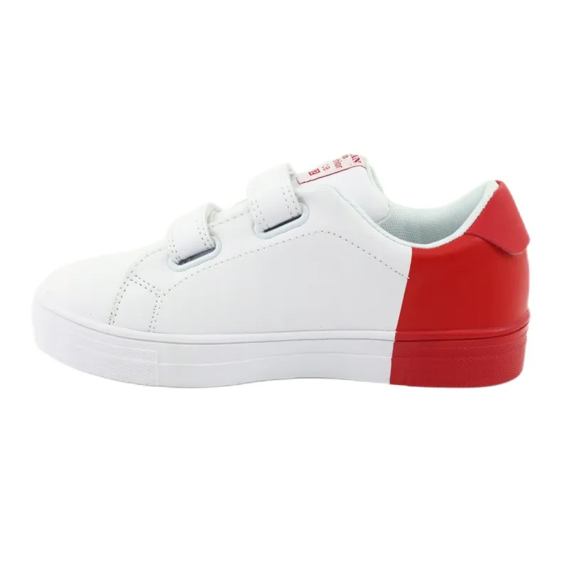 American Club ES05 white and red sports sneakers