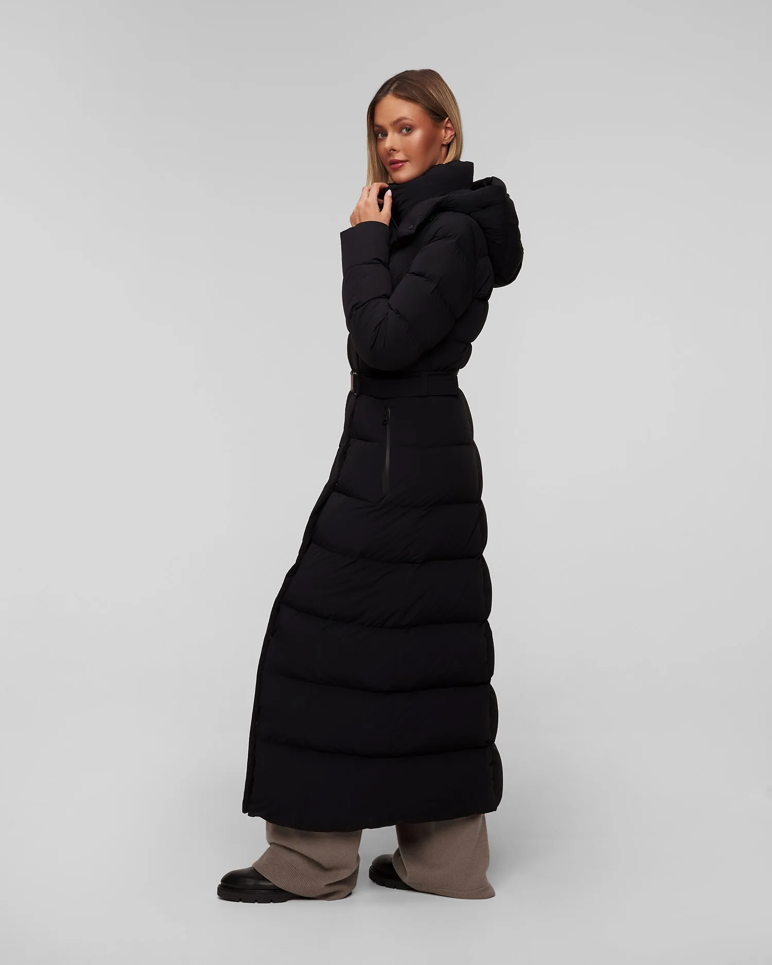 Black down coat Mackage Calina-City P002566-1