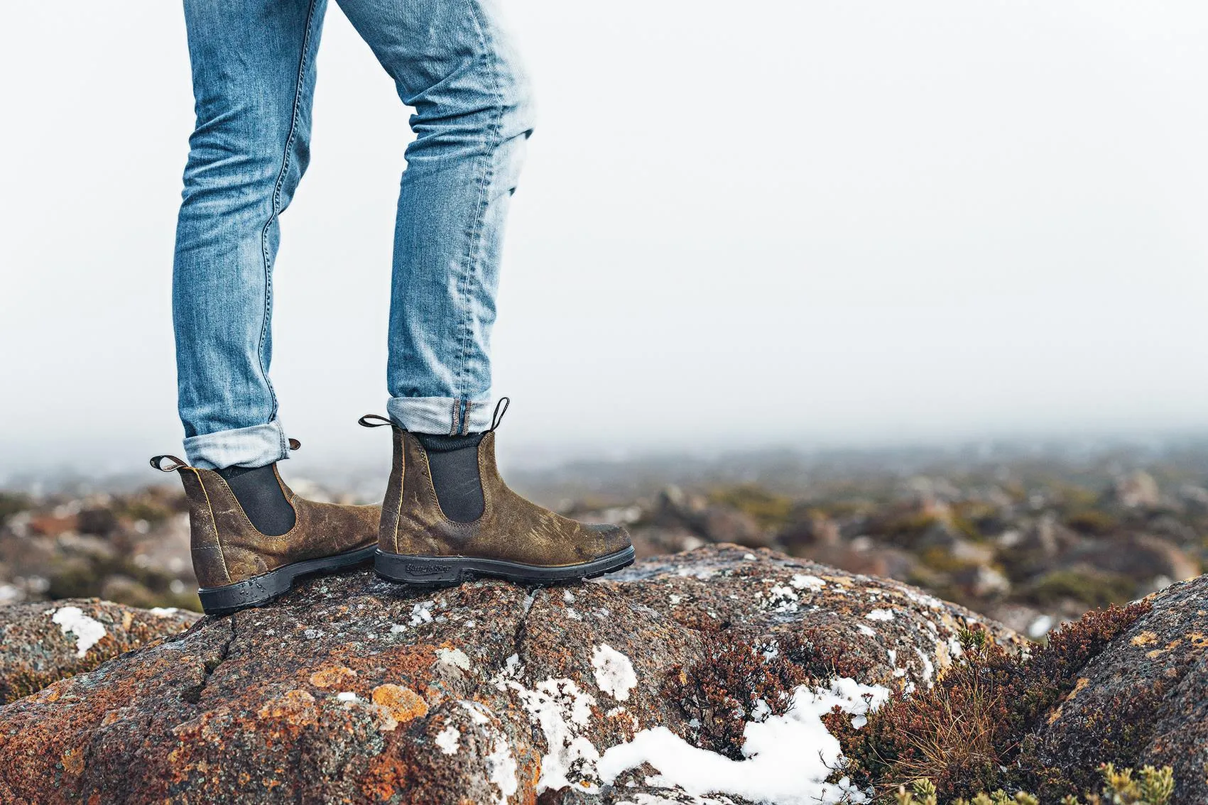 Blundstone #1615 Dark Olive Suede Chelsea Boot