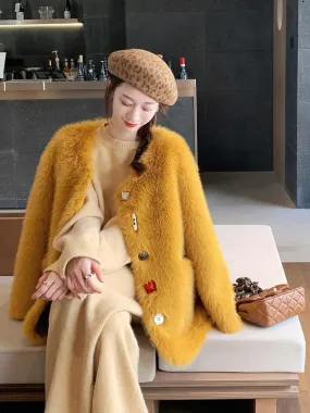 Guoguojia 2023 autumn and winter new imitation fur round neck warm top casual long-sleeved short fur coat for women (S9973)