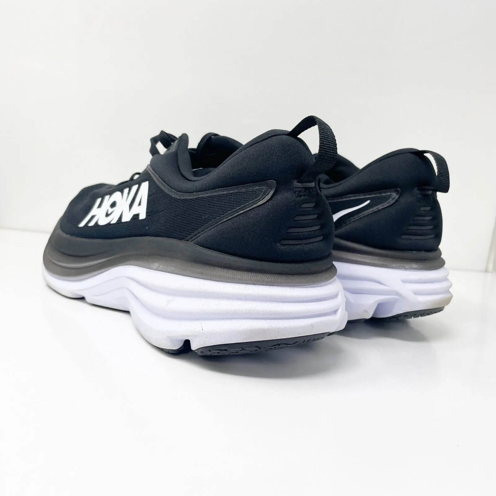 Hoka One One Mens Bondi 8 1127953 BWHT Black Running Shoes Sneakers Size 13 2E