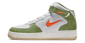 NIKE AIR FORCE 1 MID QS