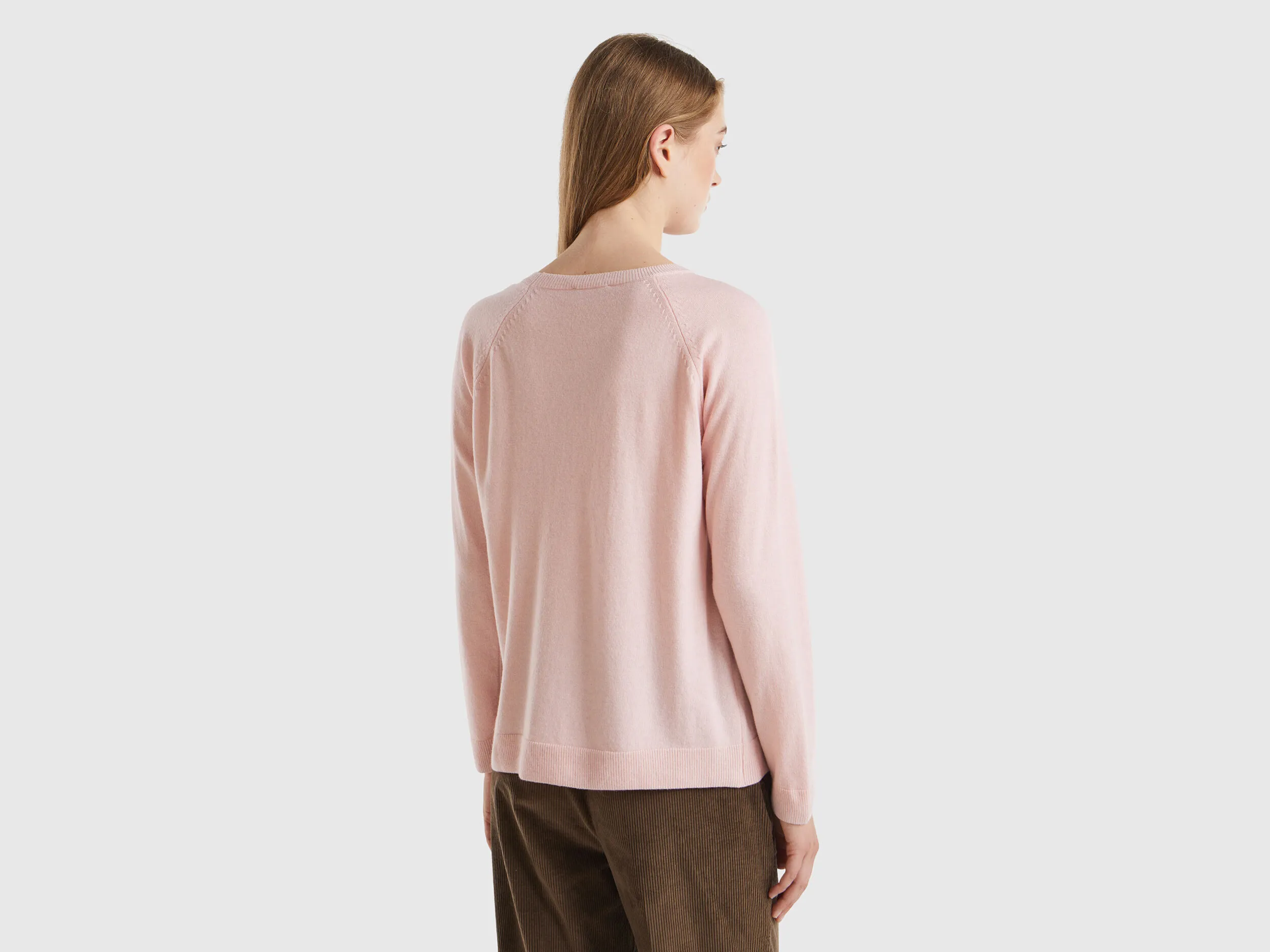 Pastel pink crew neck sweater in wool and cashmere blend - Pastel Pink | Benetton