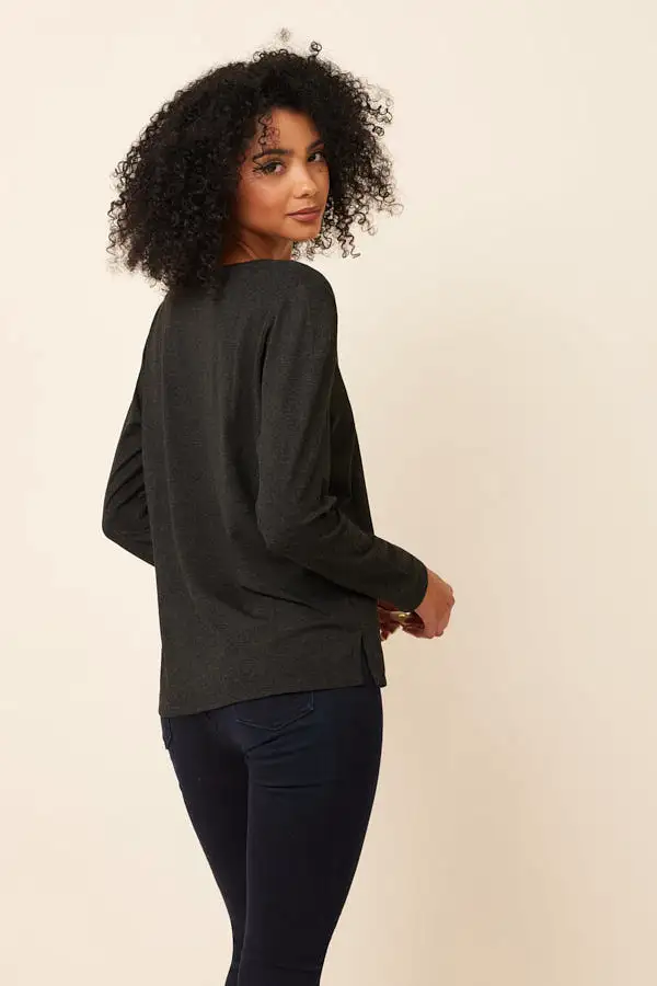 Soft Touch Semi Relaxed V-Neck w/ Side Slits in Anthracite Chine