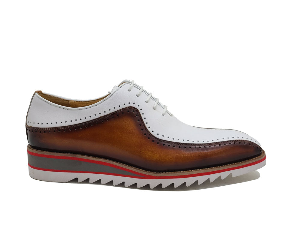 Stylish Two-Tone Brogue Oxford