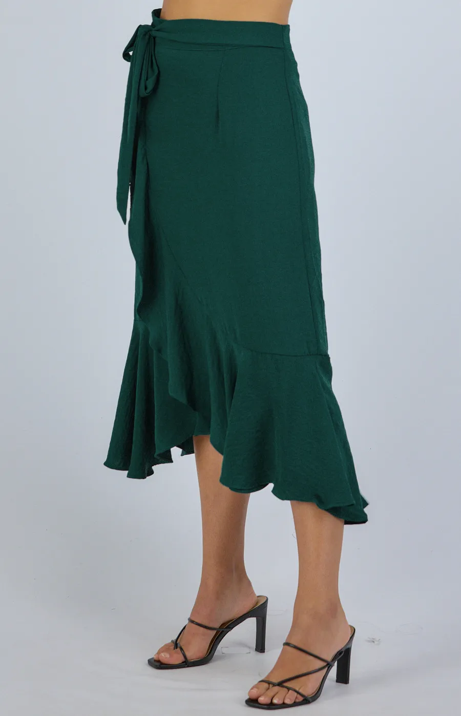 Textured Waterfall Hem Skirt with Self Fabric Belt (SSK320A)